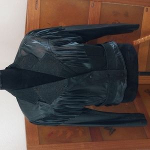 VTG 80’s 💯 Leather Fringe Motorcycle Jacket